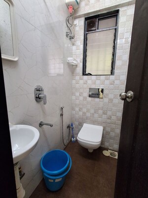 Bathroom in 2 BHK Apartment at Sindhi Society, Chembur – for Rent
