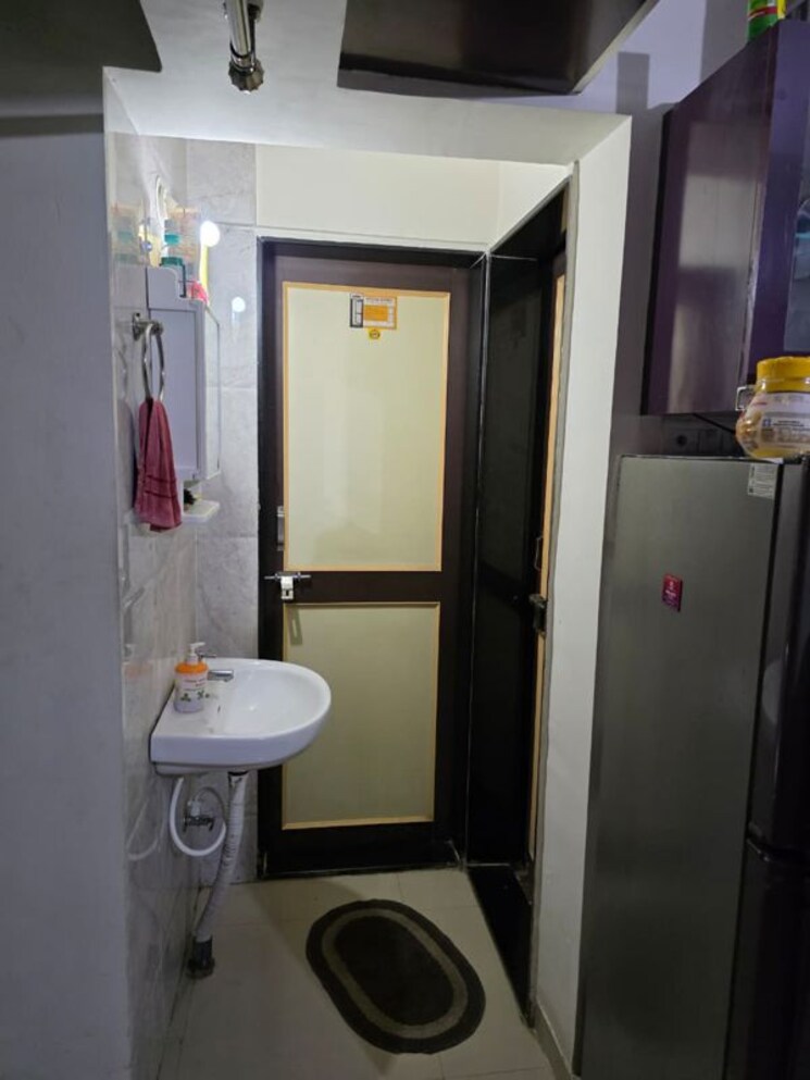 Bathroom, sumeru-devarshi-complex 1 Bedroom 600 Sq.Ft. Apartment In Narhe Pune 9726958