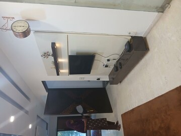 Team Area in 4 BHK Builder Floor at Unitech South City II, Sector 50 – for Rent