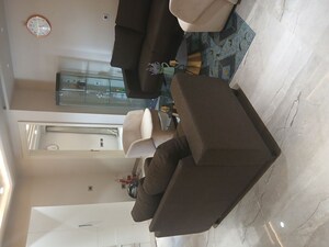 Team Area in 3 BHK Builder Floor at Elan Nirvana, Sector 50 – for Rent