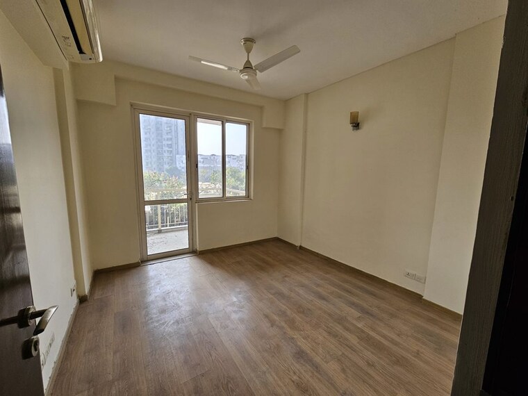 Room, puri-diplomatic-residences 3.5 Bedroom 2250 Sq.Ft. Apartment In Sector 111 Gurgaon 9726973
