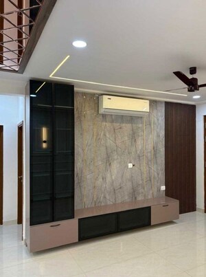 Room in 3 BHK Apartment at Prestige Beverly Hills, Kokapet – for Rent