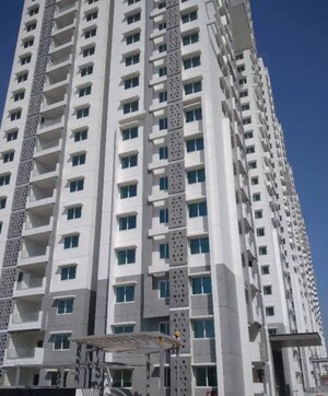 3 BHK Apartment For Rent in Jayabheri The Nirvana, Gopanpally