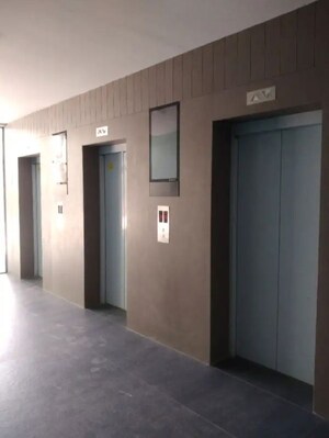 Room in 3 BHK Apartment at Jayabheri The Nirvana, Gopanpally – for Rent