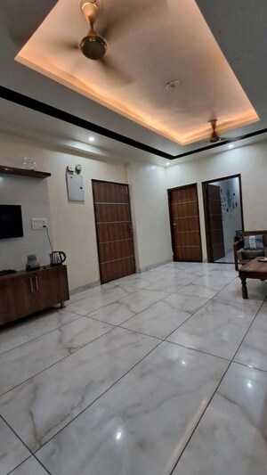 Living Room in 3 BHK Builder Floor at Sector 15 – for Rent