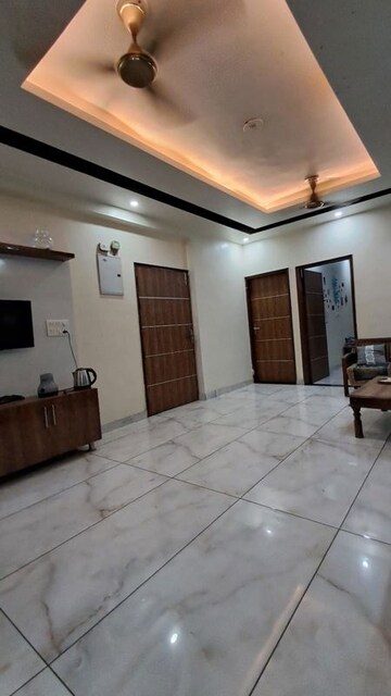 Living Room in 3 BHK Builder Floor at Sector 15 – for Rent