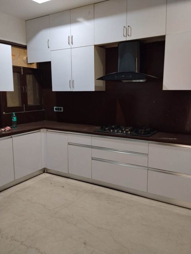 Kitchen, sector 15 3 Bedroom 1800 Sq.Ft. Builder Floor In Sector 15 Gurgaon 9726993