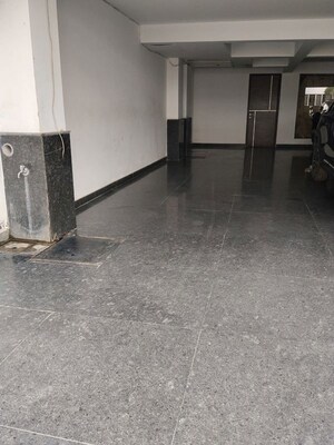 Parking in 3 BHK Builder Floor at Sector 15 – for Rent