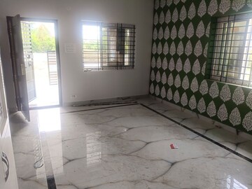 Room in 2 BHK Villa at Kelamangalam rd – for Sale