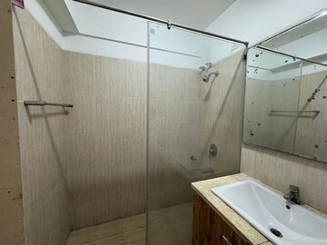 Bathroom in 3 BHK Apartment at Mapsko Royale Ville, Sector 82 – for Sale