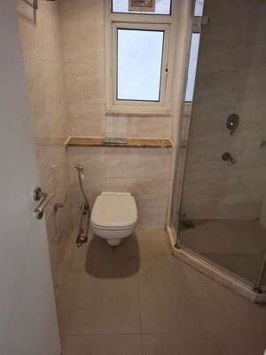 Bathroom in 2 BHK Apartment at DLF Regency Park I, Dlf Phase iv – for Rent