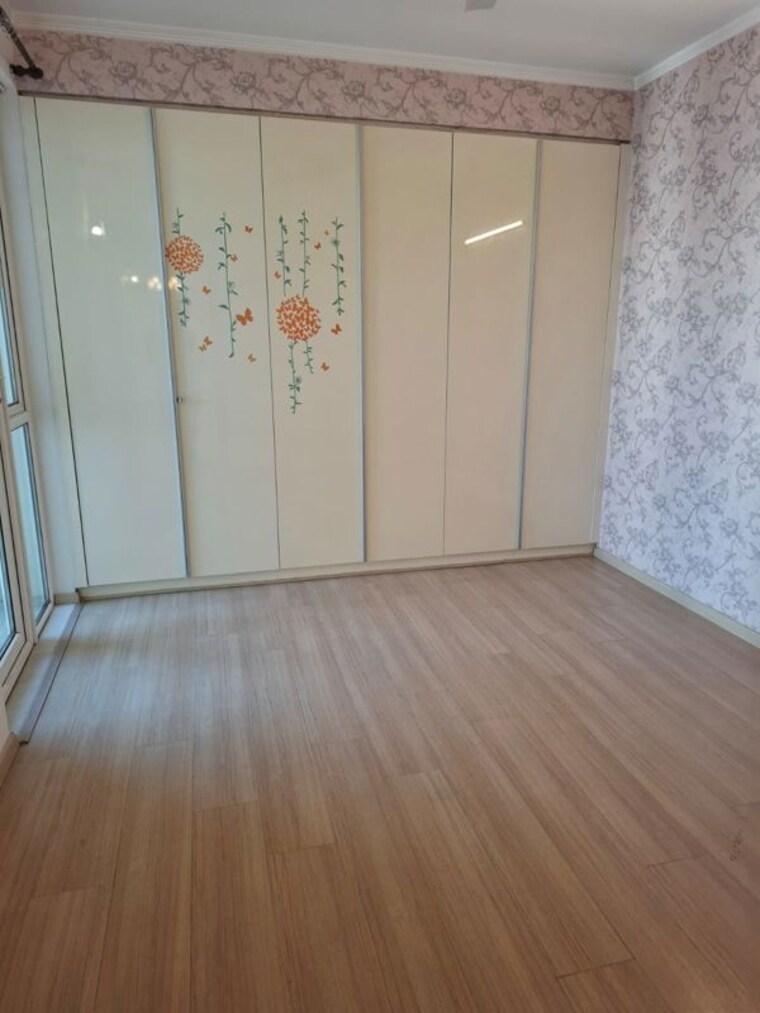 Room, dlf-regency-park-i 2 Bedroom 1150 Sq.Ft. Apartment In Dlf Phase iv Gurgaon 9727030