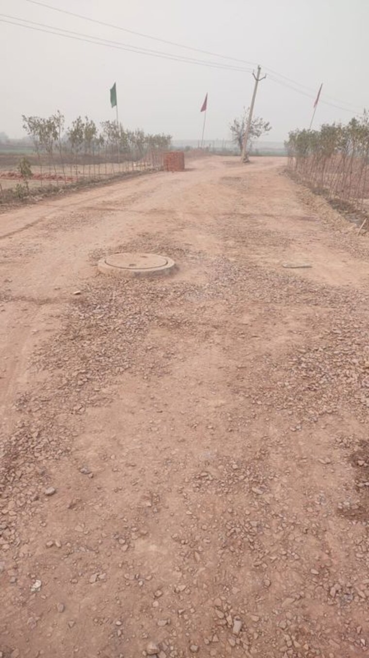 undefined, tappal  1000 Sq.Yd. Plot In Tappal Aligarh 9727038