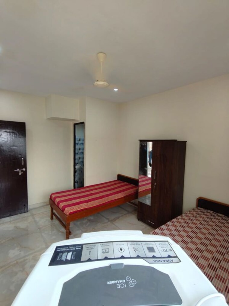 Bedroom, apex-anuradha-apartments 2 Bedroom 1000 Sq.Ft. Apartment In Paschim Vihar Delhi 9727045