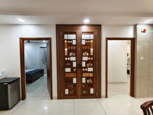 Room in 3 BHK Apartment at Aparna Sarovar, Nallagandla – for Rent