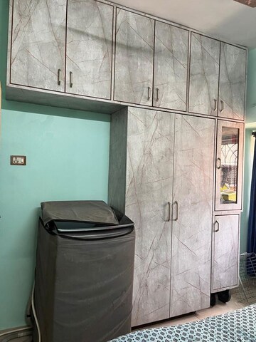 Bathroom in 1.5 BHK Apartment at Someshwar CHS, Vashi Sector 14 – for Rent