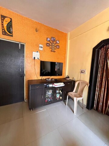 Furnished Amenities in 1.5 BHK Apartment at Someshwar CHS, Vashi Sector 14 – for Rent