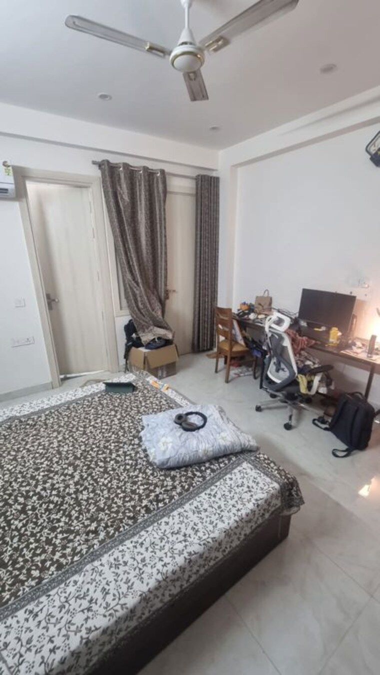 Living Room, south city 1 3 Bedroom 2000 Sq.Ft. Builder Floor In South City 1 Gurgaon 9727102