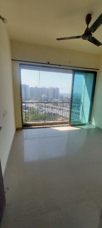 Bedroom in 1.5 BHK Apartment at Man Opus, Mira Road – for Sale