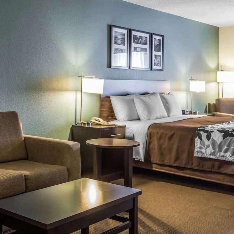 Living Room, pushpak nagar 3 Bedroom 1655 Sq.Ft. Apartment In Pushpak Nagar Navi Mumbai 9727153