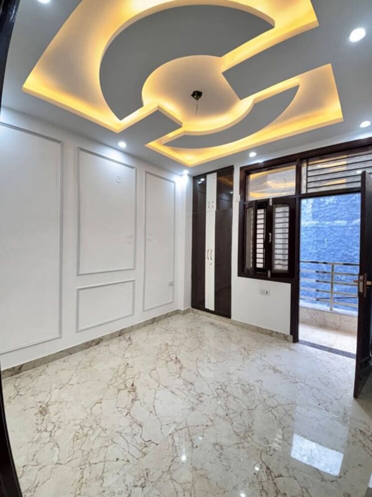 Room, dwarka mor 2 Bedroom 50 Sq.Yd. Independent House In Dwarka Mor Delhi 9727176