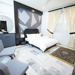 1 BHK + Pooja Room Apartment For Sale in Pushpak Nagar