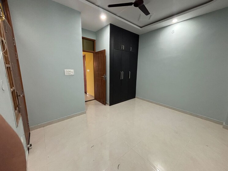 Room, gomti nagar 2 Bedroom 1250 Sq.Ft. Builder Floor In Gomti Nagar Lucknow 9727198