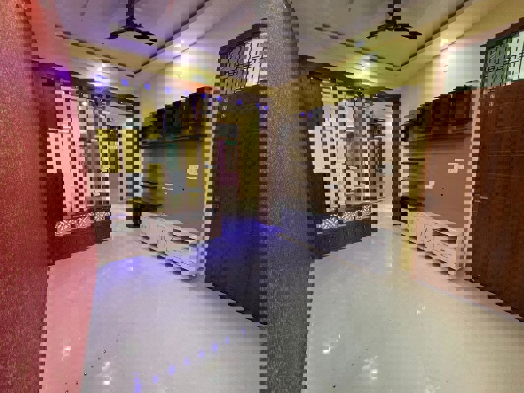 2 BHK + Pooja Room Builder Floor For Rent in Mmg Property 