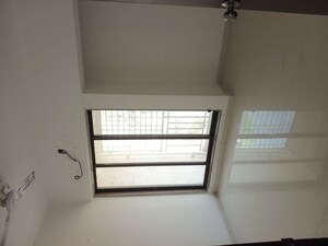 Furnished Amenities in 2 BHK Apartment at Tiara Hills, Mira Road – for Rent