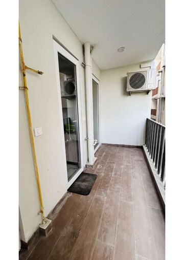 Building Lobby in 2.5 BHK Apartment at Smart World Gems, Sector 89 – for Sale