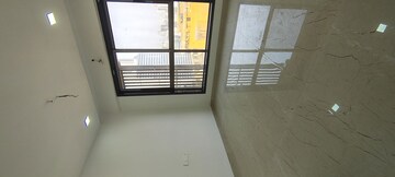 Room in 2 BHK Apartment at Neminath Nemi Bhavan, Goregaon West – for Rent