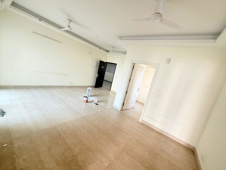 Room, shree-vardhman-victoria 2.5 Bedroom 1350 Sq.Ft. Apartment In Sector 70 Gurgaon 9727238