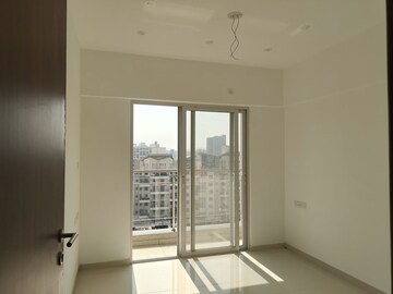 Room in 3 BHK Apartment at Millennium Emirus, Wakad – for Sale