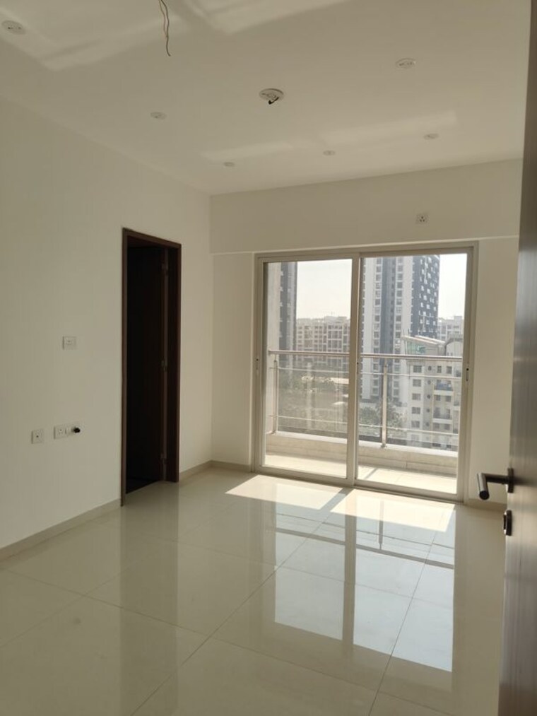 Room, millennium-emirus 3 Bedroom 1180 Sq.Ft. Apartment In Wakad Pune 9727239