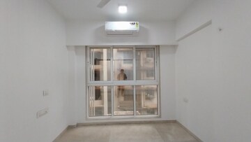 Room in 2 BHK Apartment at Vile Parle East – for Rent