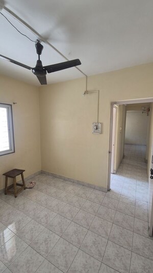 Room in 2 BHK Apartment at B U Bhandari Rakshak Nagar, Kharadi – for Rent