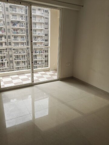Room in 2 BHK Apartment at Shree Vardhman Green Court, Sector 90 – for Sale