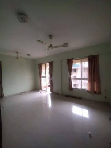 Room in 2 BHK Apartment at Nyati Ethos, Undri – for Rent