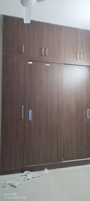 Furnished Amenities in 3 BHK Apartment at Mahagun Mywoods, Sector 16c Greater Noida – for Rent