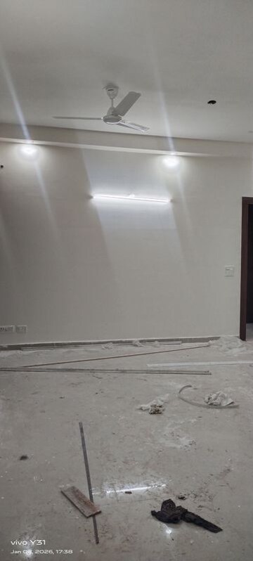 3 BHK Apartment For Rent in Mahagun Mywoods, Sector 16c Greater Noida