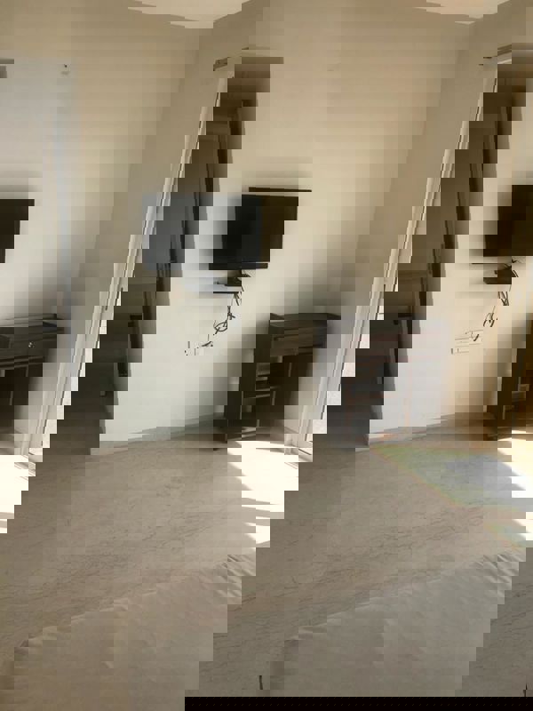 3 BHK 1050 Sq.Ft. Apartment in Kingston Palace