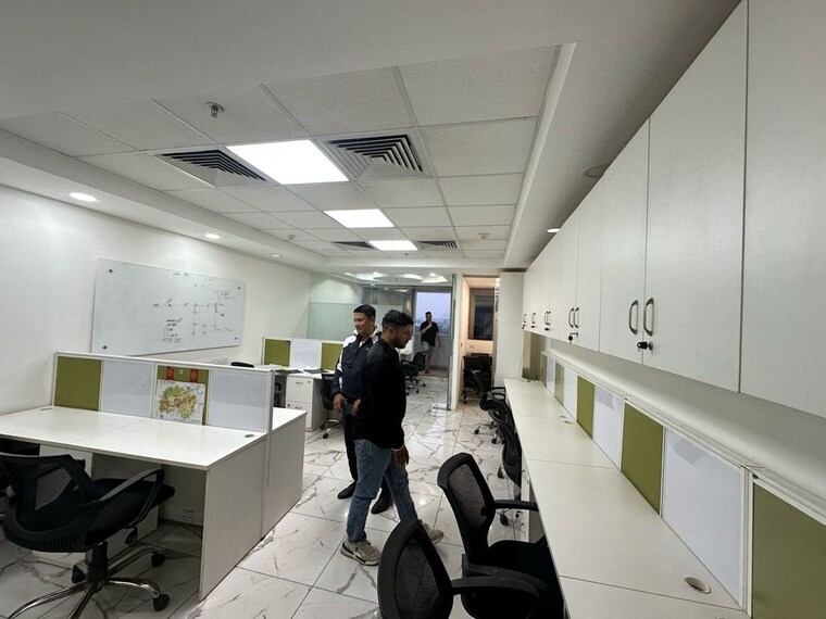 Team Area, spaze-platinum-tower Commercial Office Space 1000 Sq.Ft. In Tikri Gurgaon 9727302