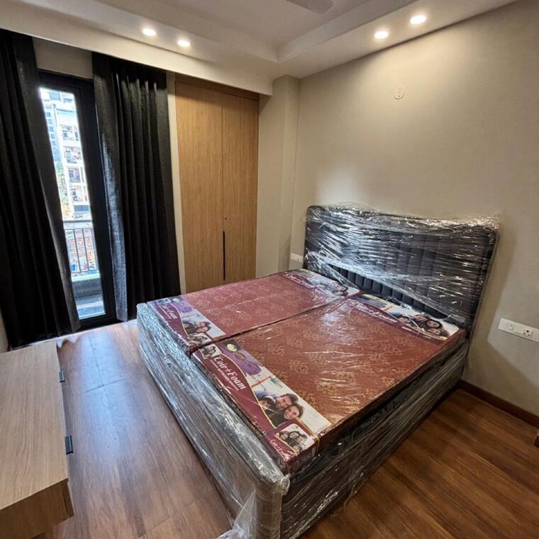 Bedroom, ansal-viceroy-luxury 2 Bedroom 1100 Sq.Ft. Builder Floor In Dlf Phase I Gurgaon 9727318