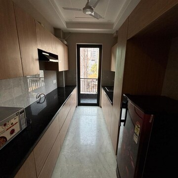 Kitchen in 2 BHK Builder Floor at Ansal Viceroy Luxury, Dlf Phase I – for Rent