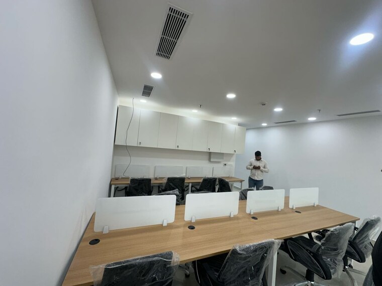 undefined, spaze-itech-park Commercial Office Space 1000 Sq.Ft. In Sispal Vihar Gurgaon 9727332