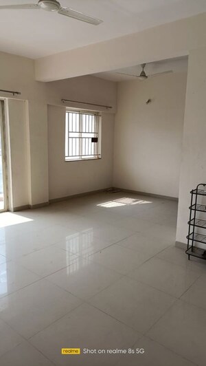 Room in 2 BHK Apartment at Kumar Megapolis, Hinjewadi – for Rent