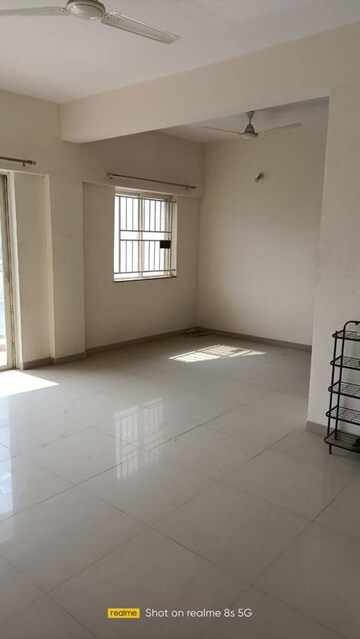 Room in 2 BHK Apartment at Kumar Megapolis, Hinjewadi – for Rent