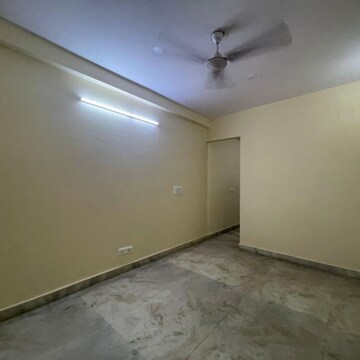 Room in 2 BHK Builder Floor at Malviya Nagar – for Rent