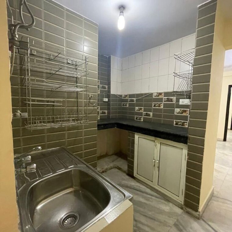 Bathroom, malviya nagar 2 Bedroom 750 Sq.Ft. Builder Floor In Malviya Nagar Delhi 9727363