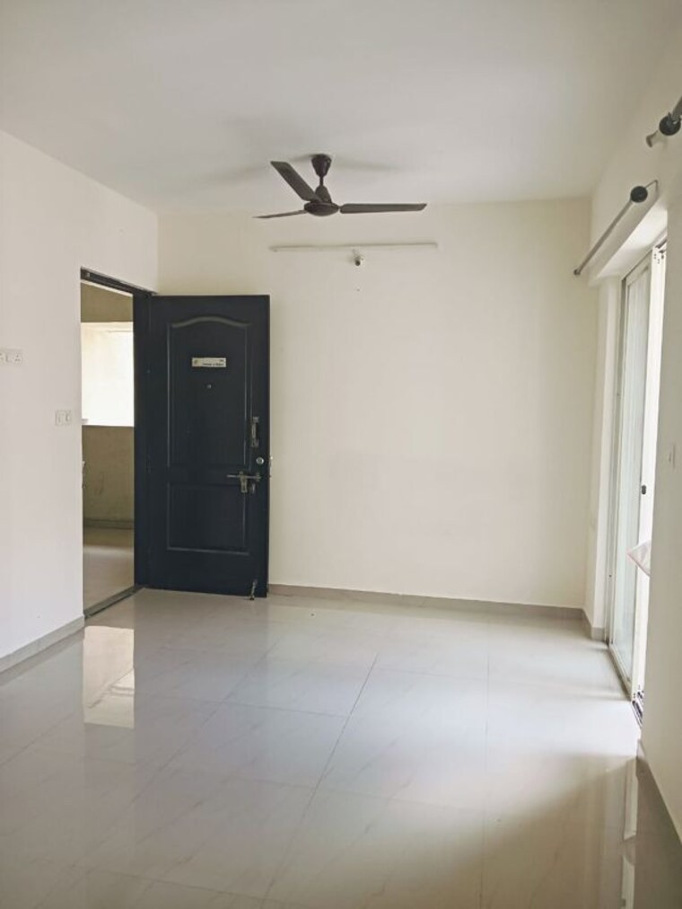 Room, kumar-kul-utsav 1 RK 450 Sq.Ft. Apartment In Kondhwa Budruk Pune 9727370